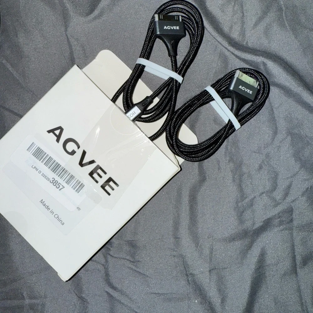 AGVEE Black Charging Cables